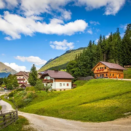 Sonnenseite Holiday home Weisspriach