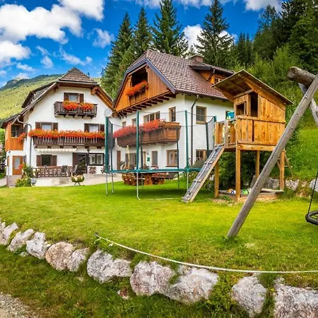 Sonnenseite Holiday home Weisspriach